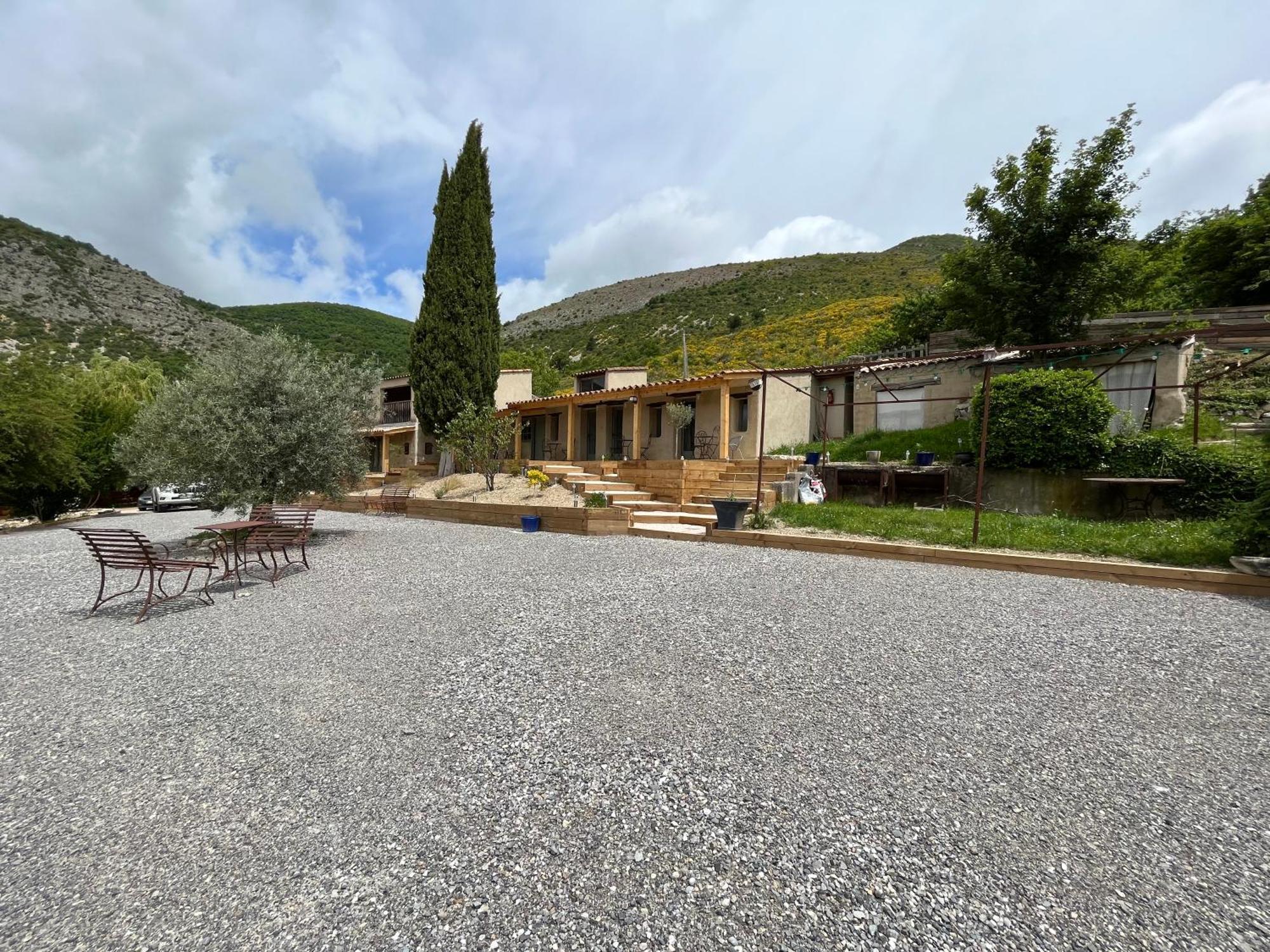 Les Ricoux Apartment Montfroc Luaran gambar