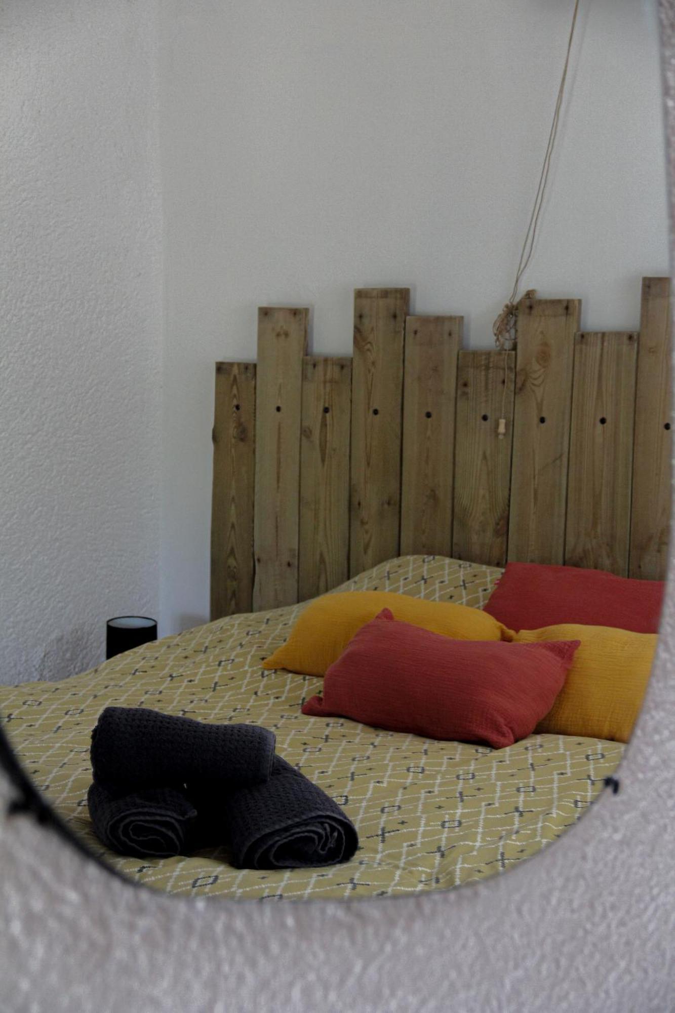 Les Ricoux Apartment Montfroc Luaran gambar