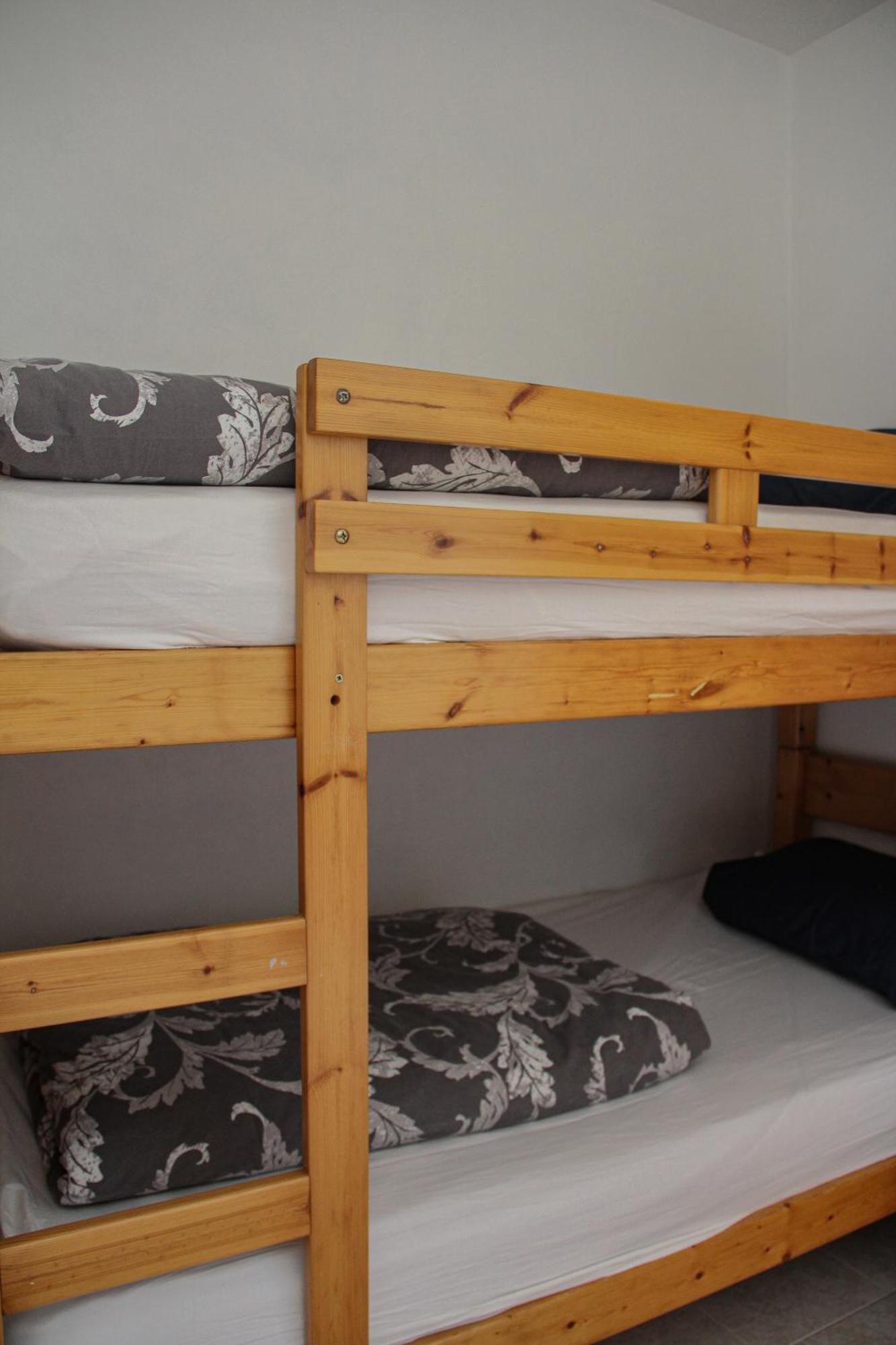 Les Ricoux Apartment Montfroc Luaran gambar
