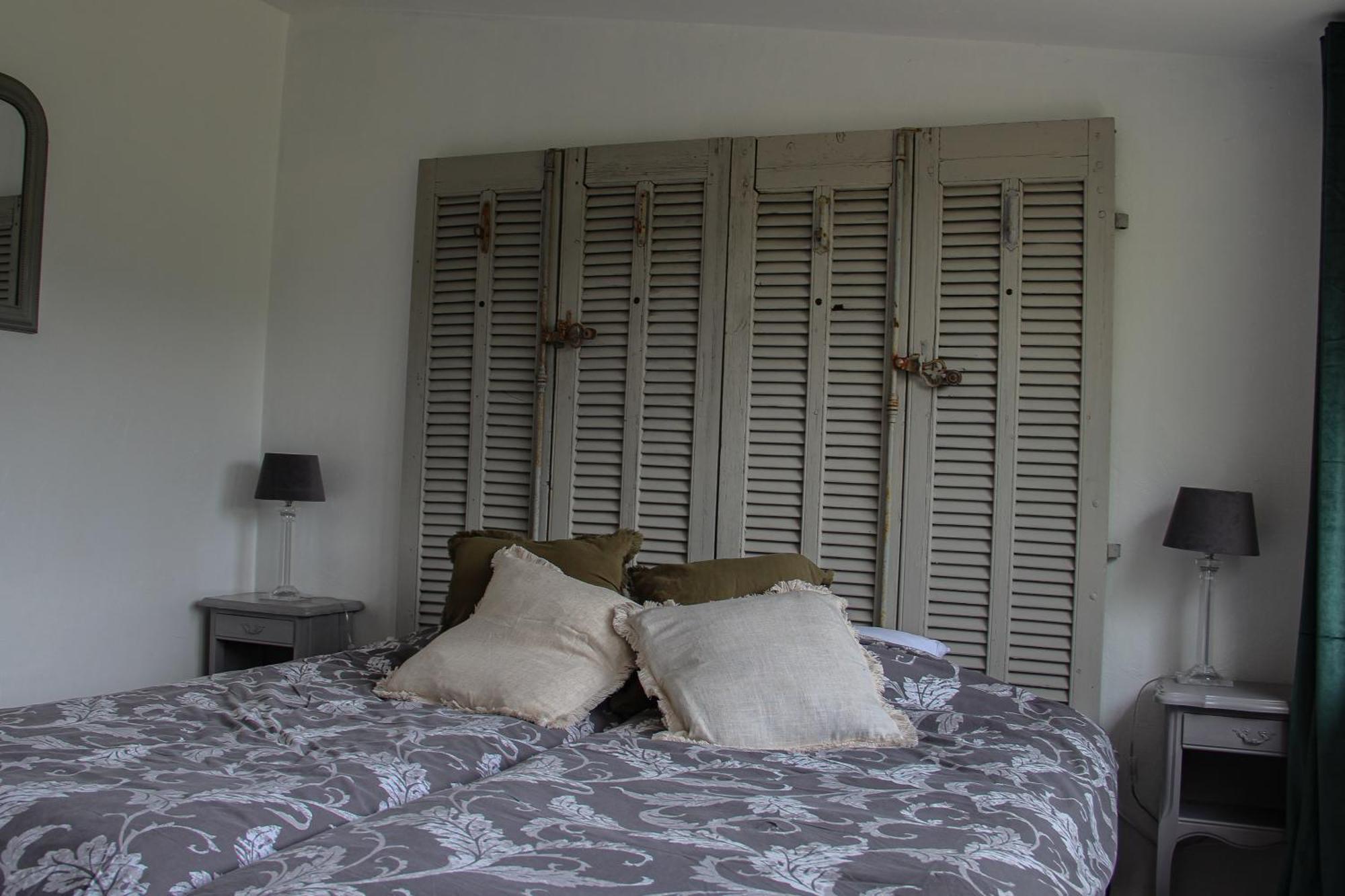 Les Ricoux Apartment Montfroc Luaran gambar