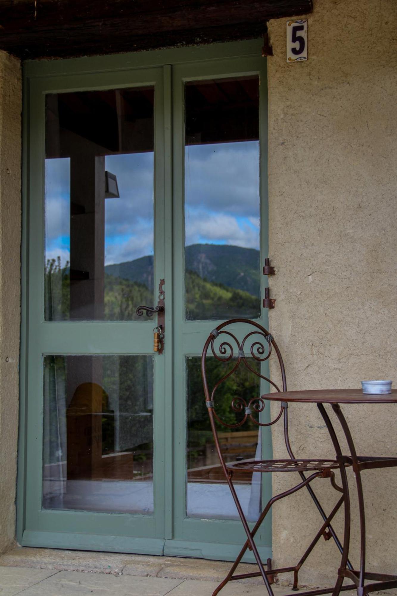 Les Ricoux Apartment Montfroc Luaran gambar