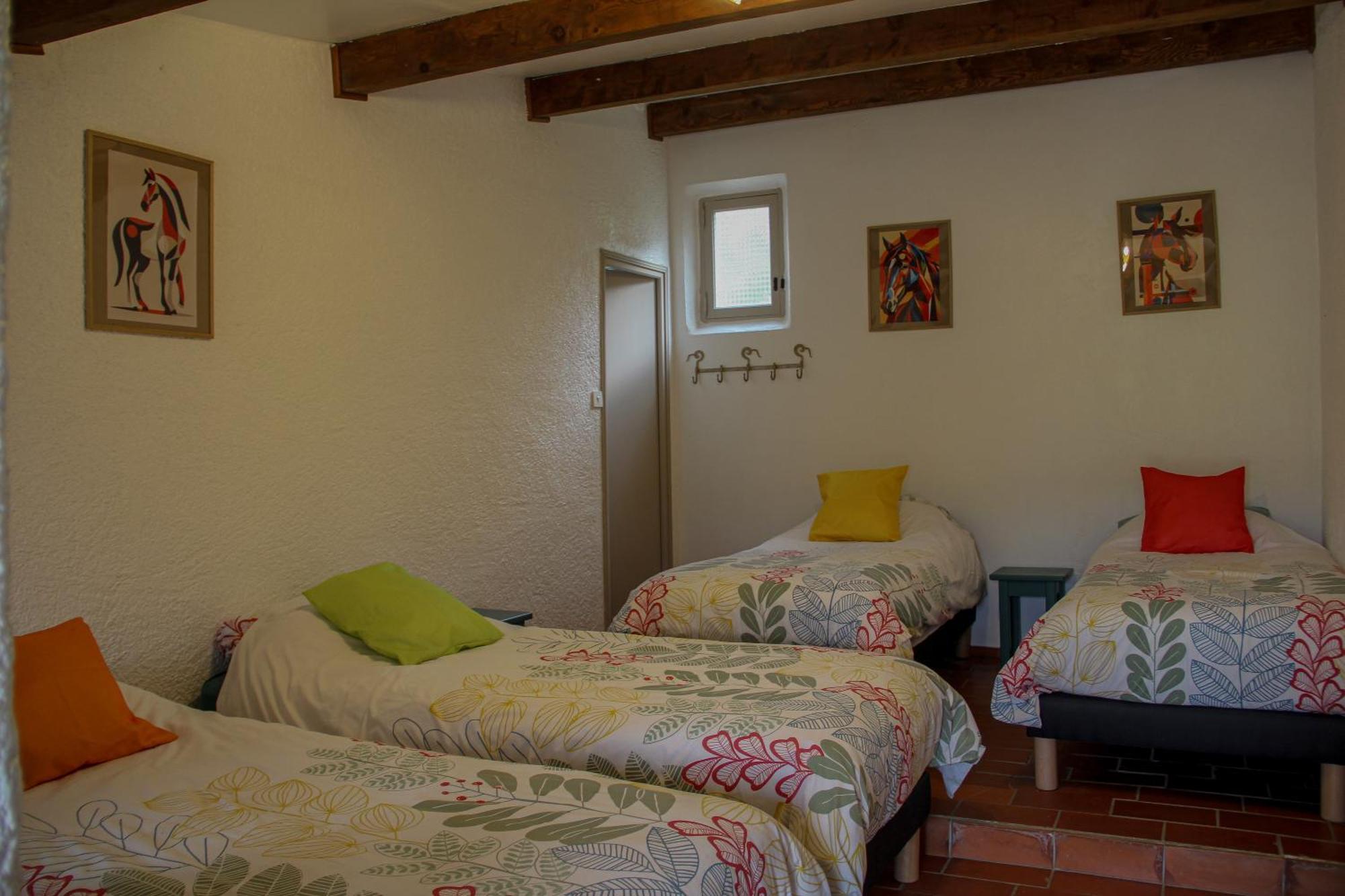 Les Ricoux Apartment Montfroc Luaran gambar