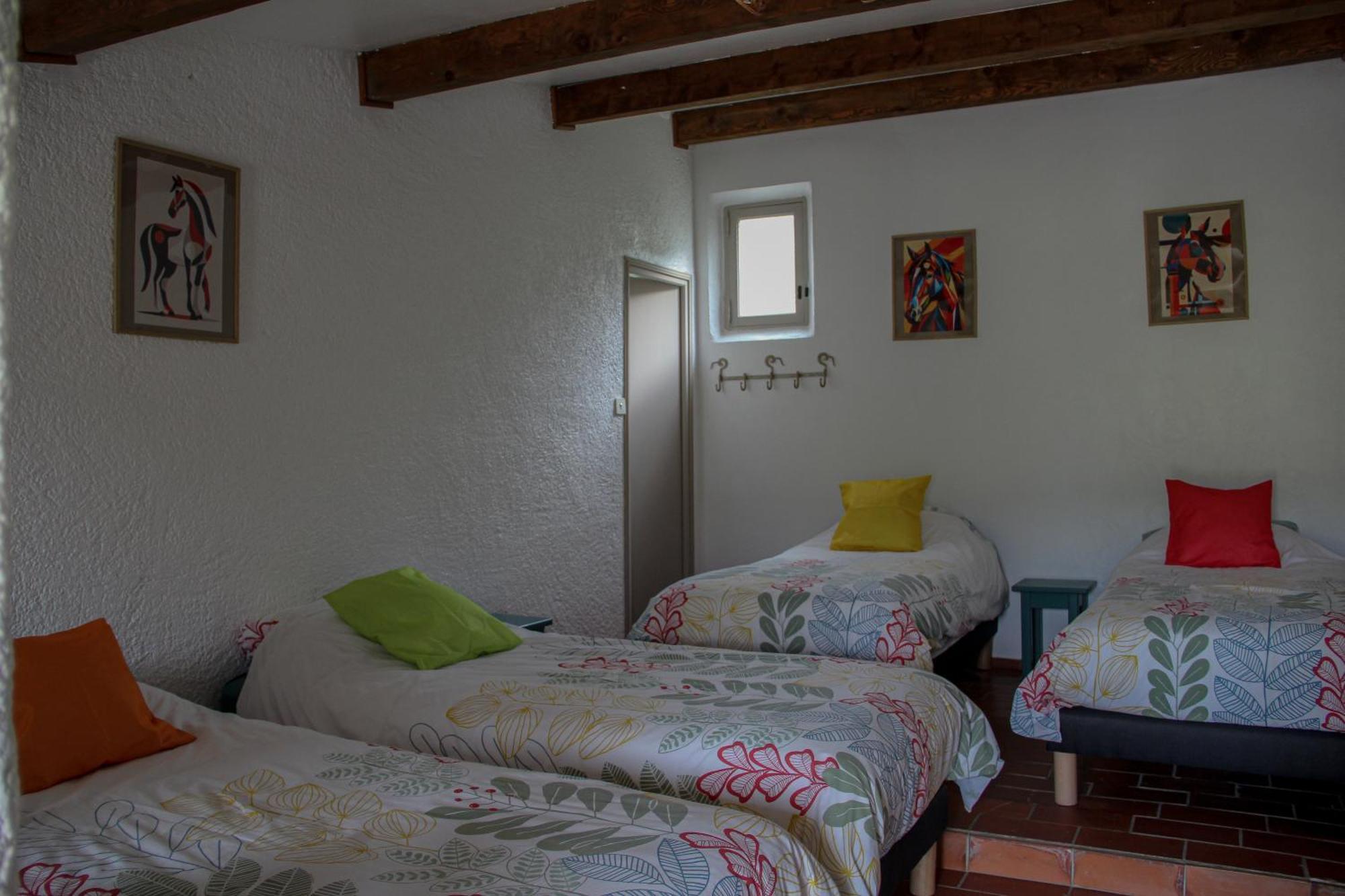 Les Ricoux Apartment Montfroc Luaran gambar