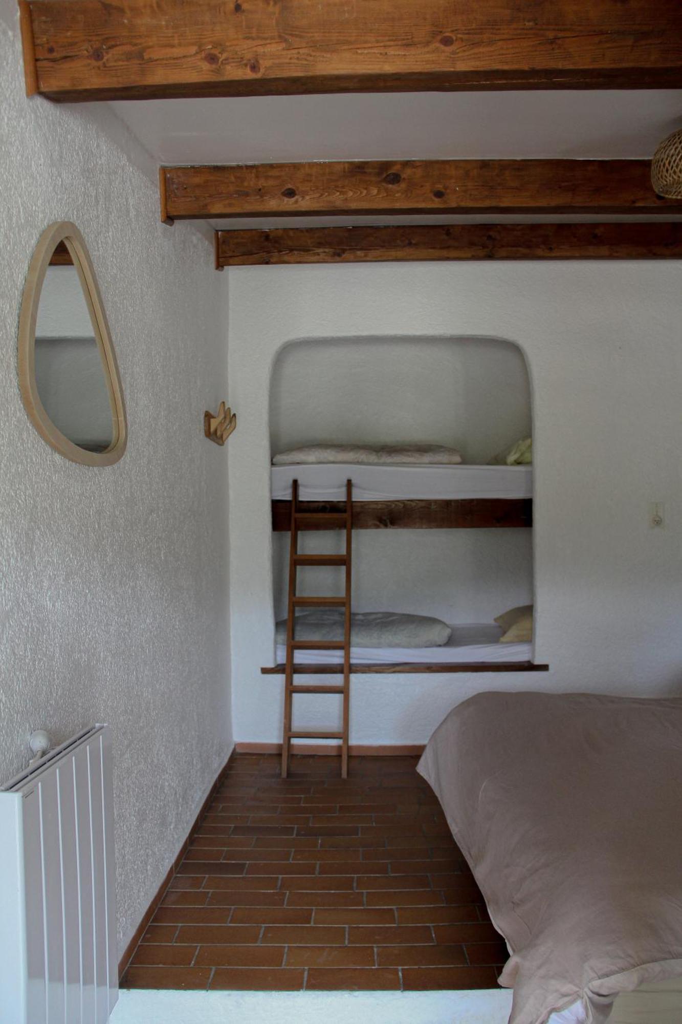Les Ricoux Apartment Montfroc Luaran gambar